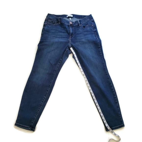 Lane Bryant Flex Magic Signature Fit Mid-Rise Skinny Jeans Size 16 - Picture 11 of 16